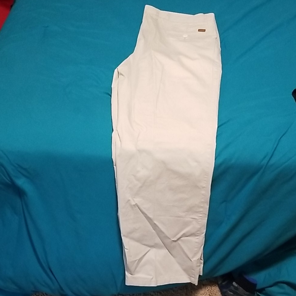 Hugo Boss off white pants
